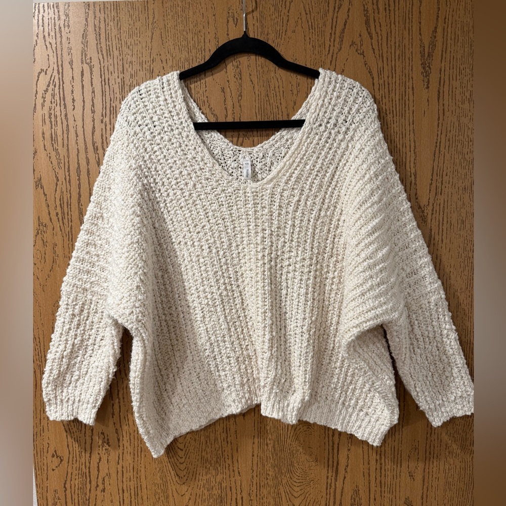 Wilfred Cream V-Neck Sweater